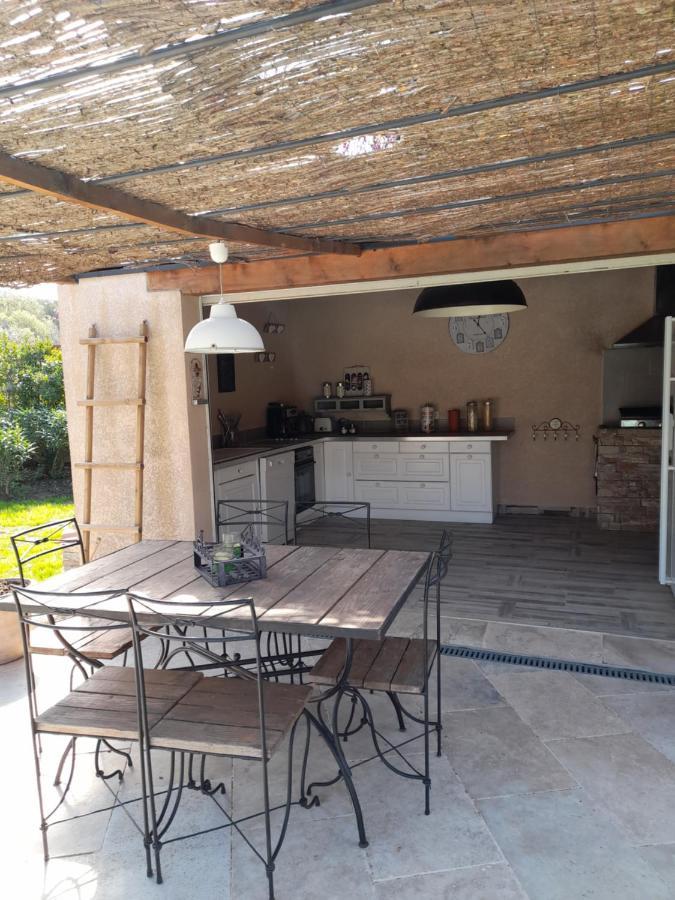 Chambre D'Hote Cuisine Equipee Le Beausset Esterno foto